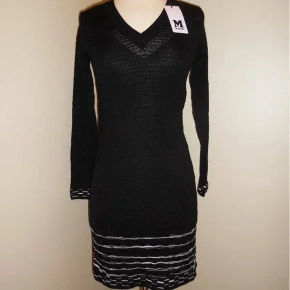 M by Missoni | Dresses | M Missoni Black With White Accent Vneck Knit Dress  With Underslip | Poshmark